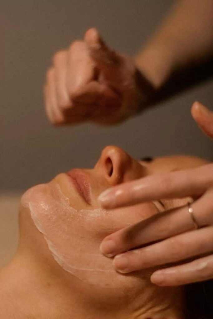 bindweefselmassage schoonheidsspecialiste genk